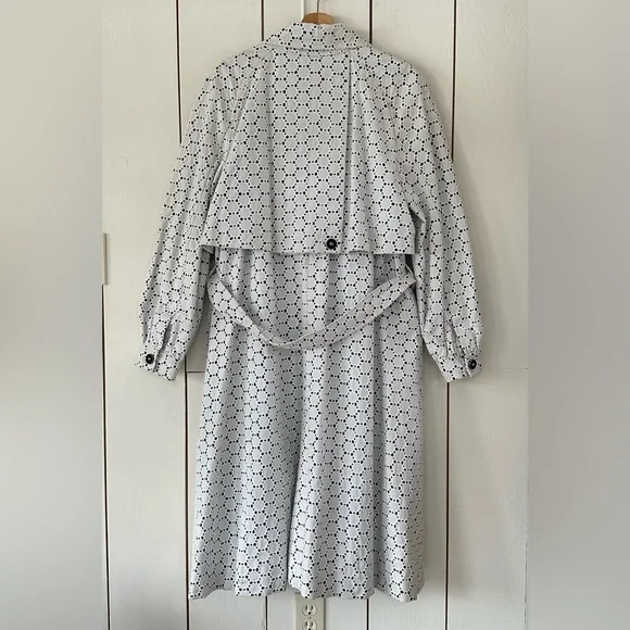 Carolina Herrera Vintage Spring Trench Coat Sz 16 White & Black Italy - Picture 2 of 14